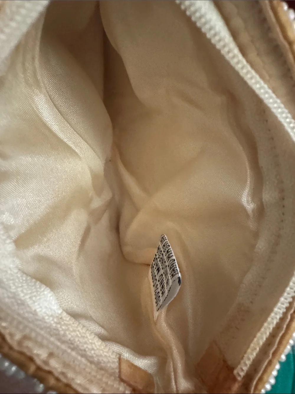 Tommy Bahama Ivory Beaded Circular Pattern Cosmetic Bag